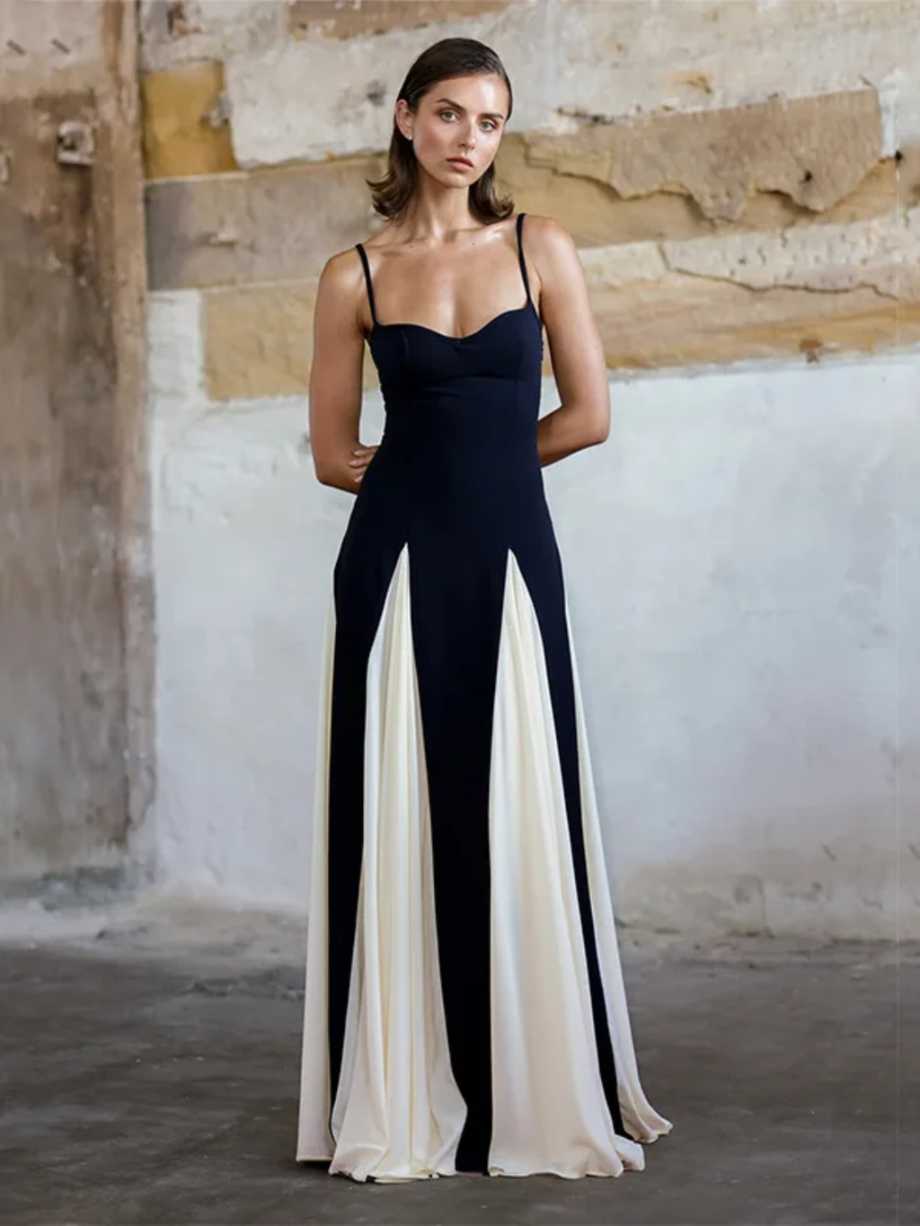 Pearlava | Angélique Flared Maxi Dress