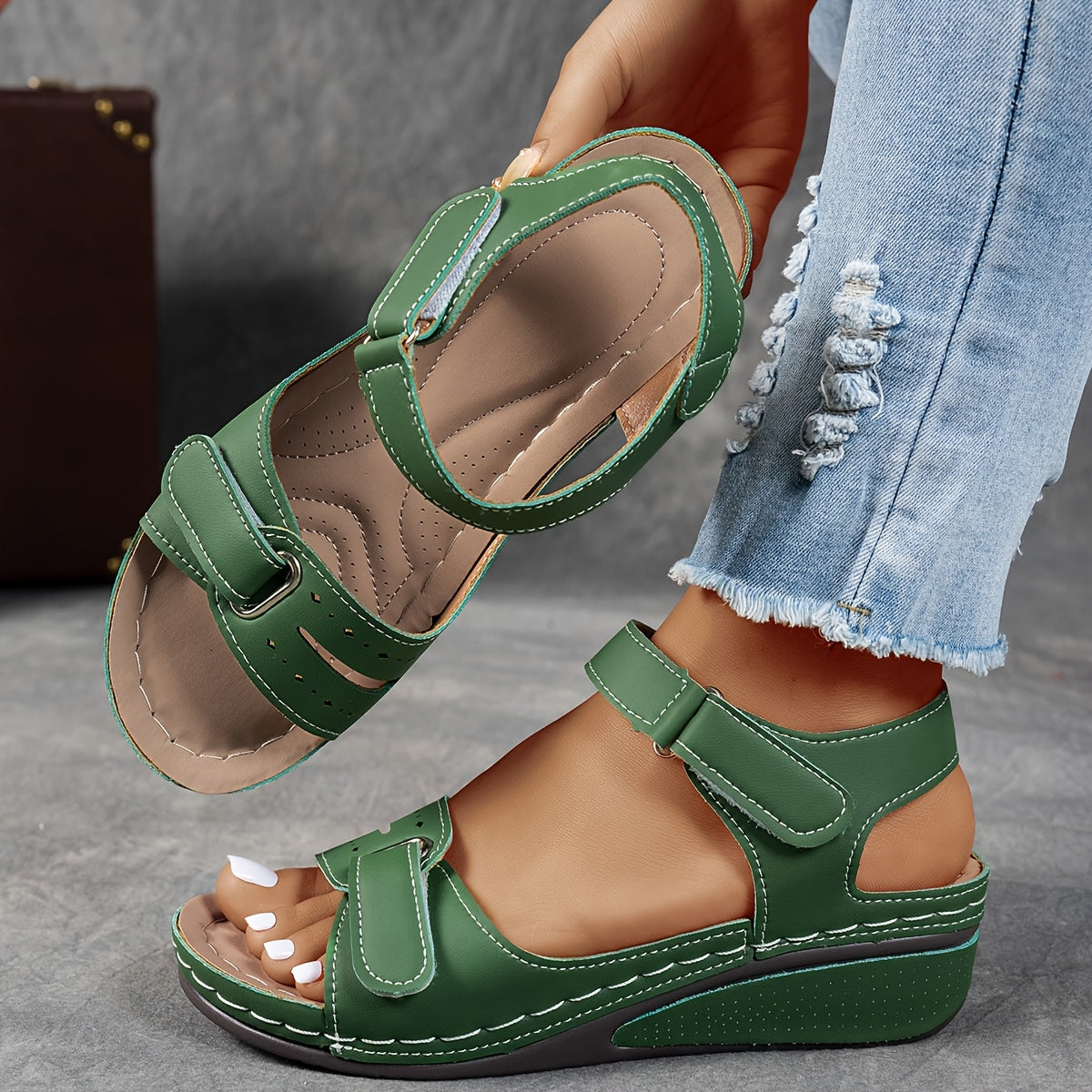 Pearlava women's ergonomic sandals