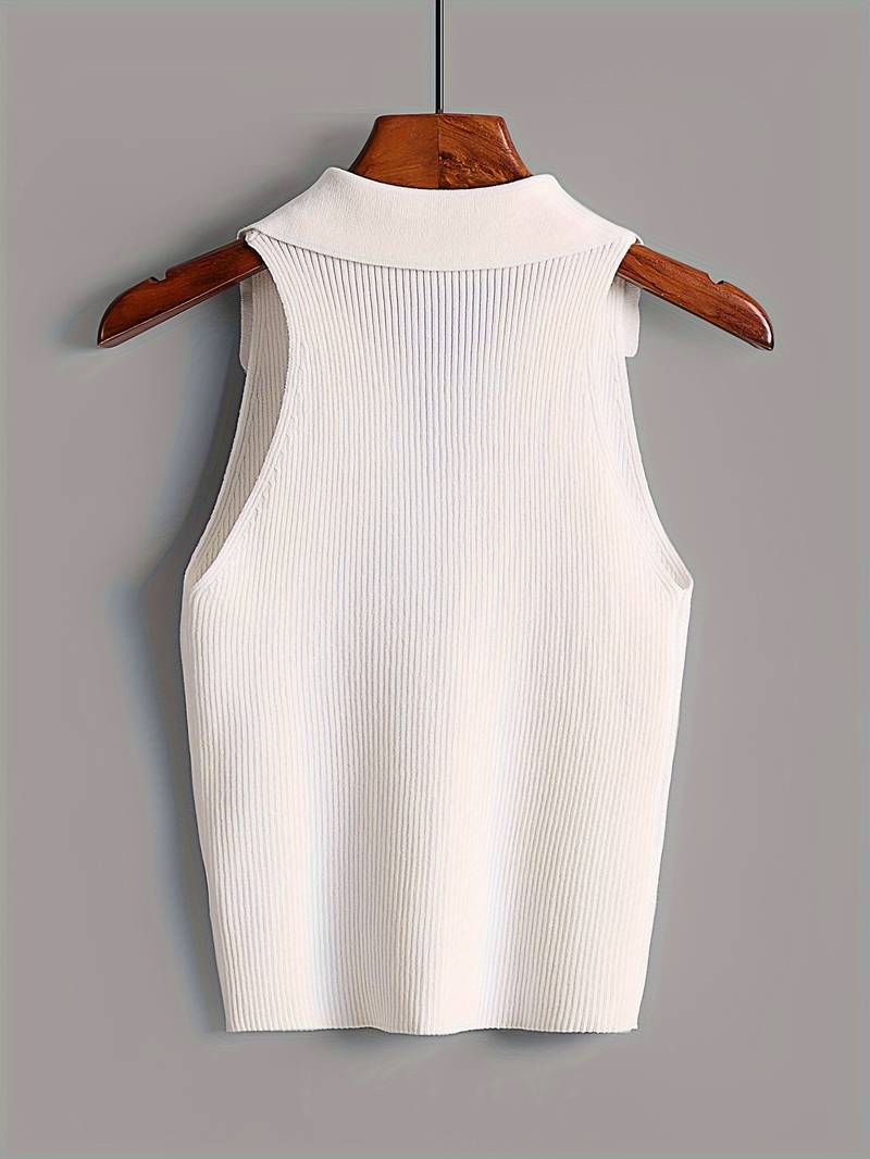 Pearlava | Viviana V-Neck Polo