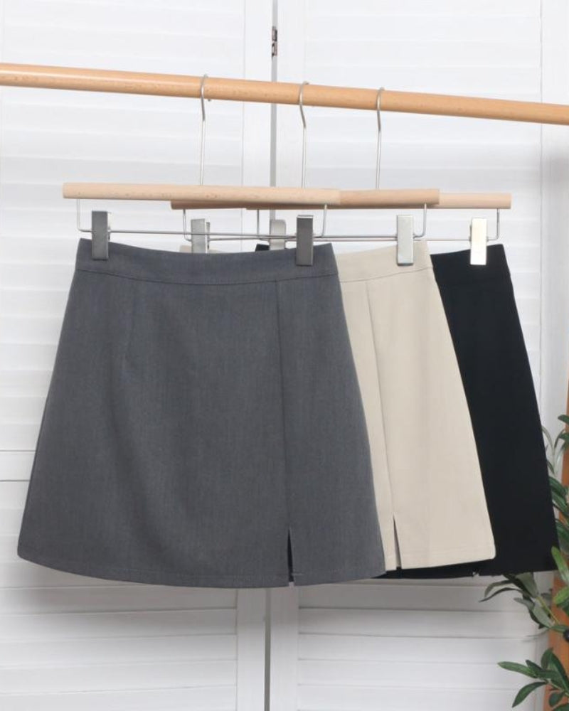Pearlava | Oxford Straight Mini Skirt