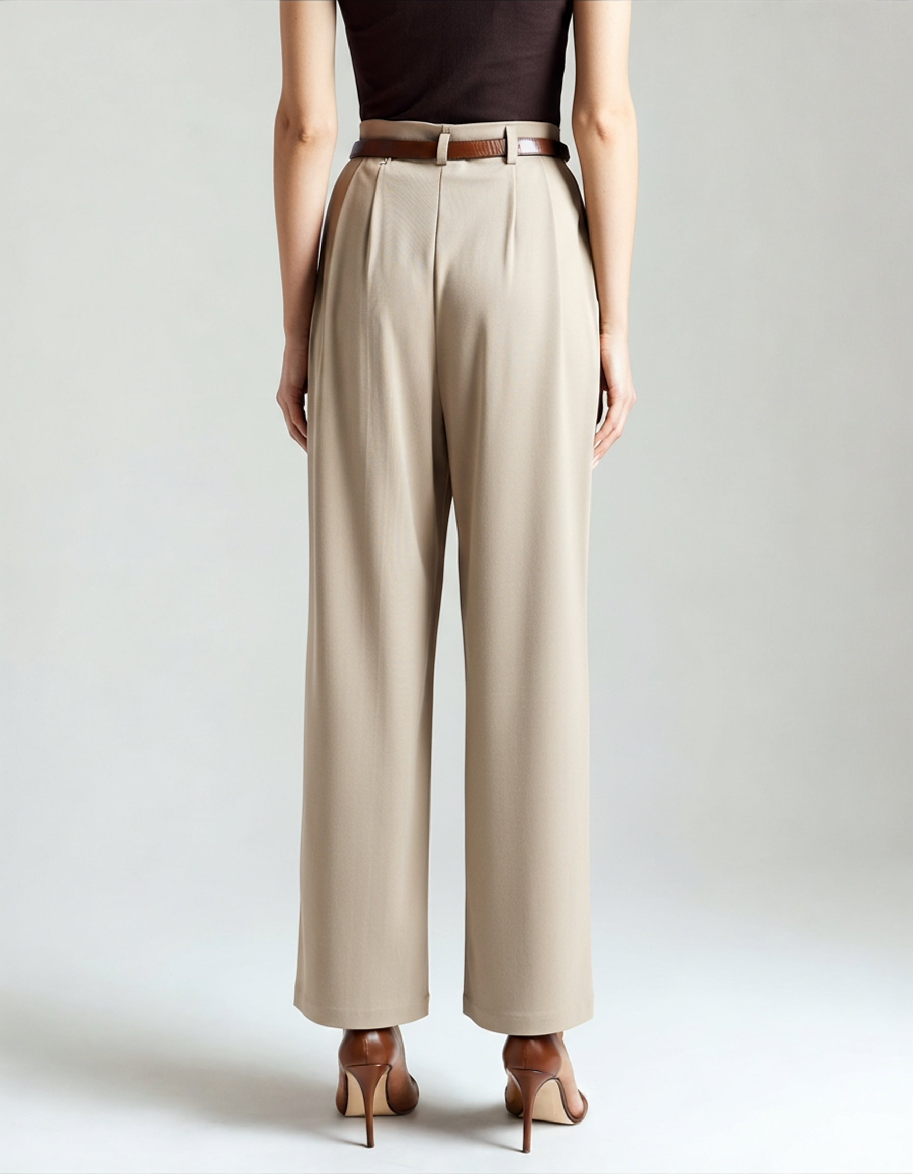 Pearlava | Capri Trousers