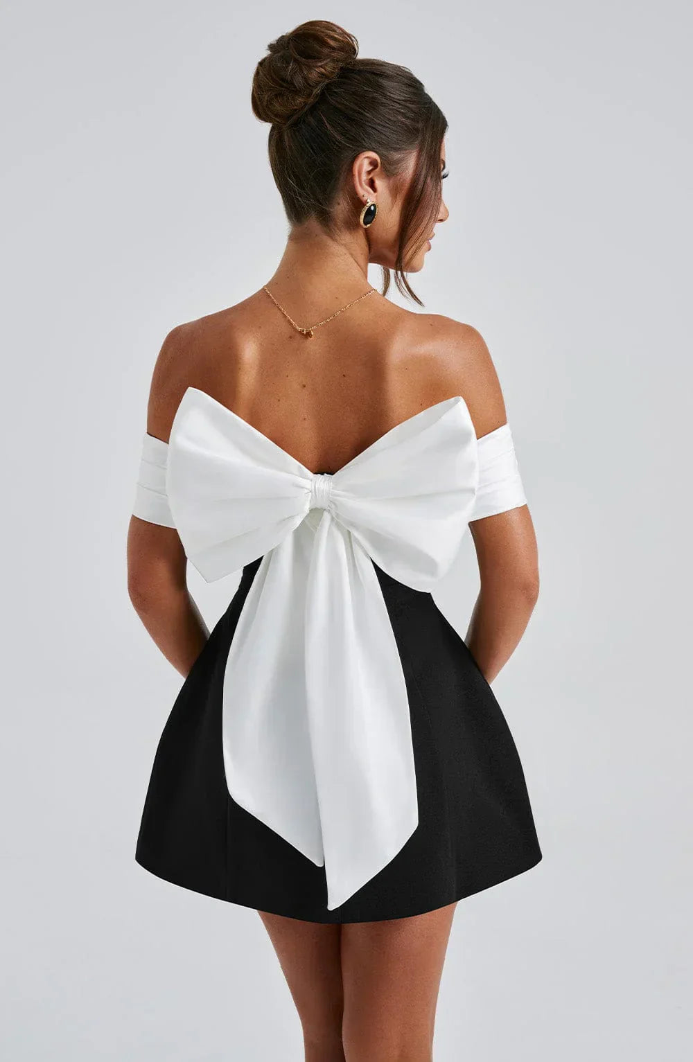 Pearlava | Noir Ruched Cocktail Mini Dress