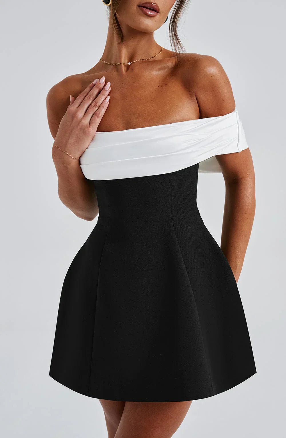 Pearlava | Noir Ruched Cocktail Mini Dress